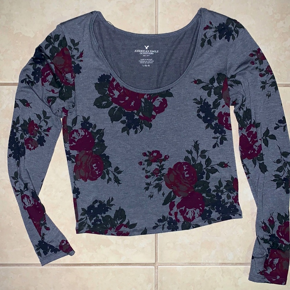 American Eagle Women’s Cropped Long Sleeve